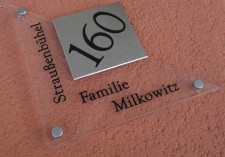 Design Hausnummer 102 ohne Selbstgestaltung Moderne Design Hausnummer Plexi durchsichtig m. Alu Niro Look