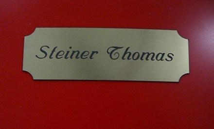 Kunststoff Tür-Namensschild PF5 Kunststoff Tür-Namensschild mit Gravur