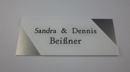 Modernes Tür-Namensschild aus Aluminium und Plexiglas